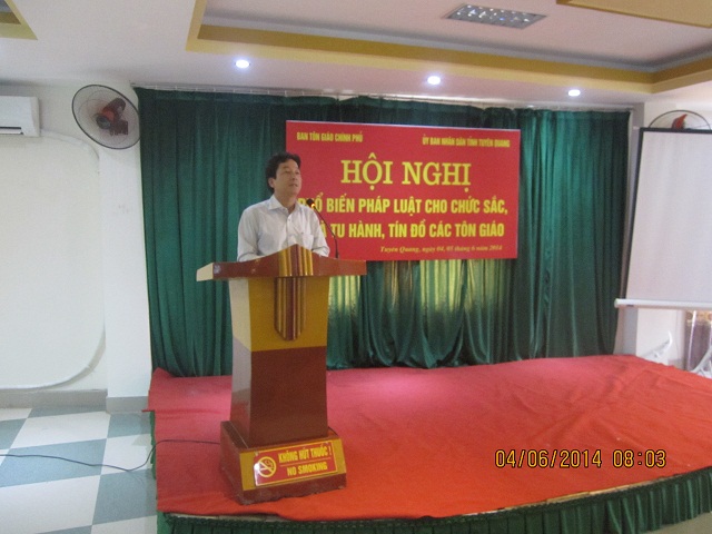 Workshop held for dissemination of the law to dignitaries in Tuyen Quang and Hai Phong provinces